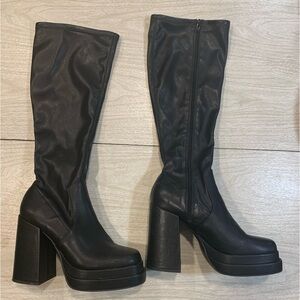 Wild Pair Chunky Boots